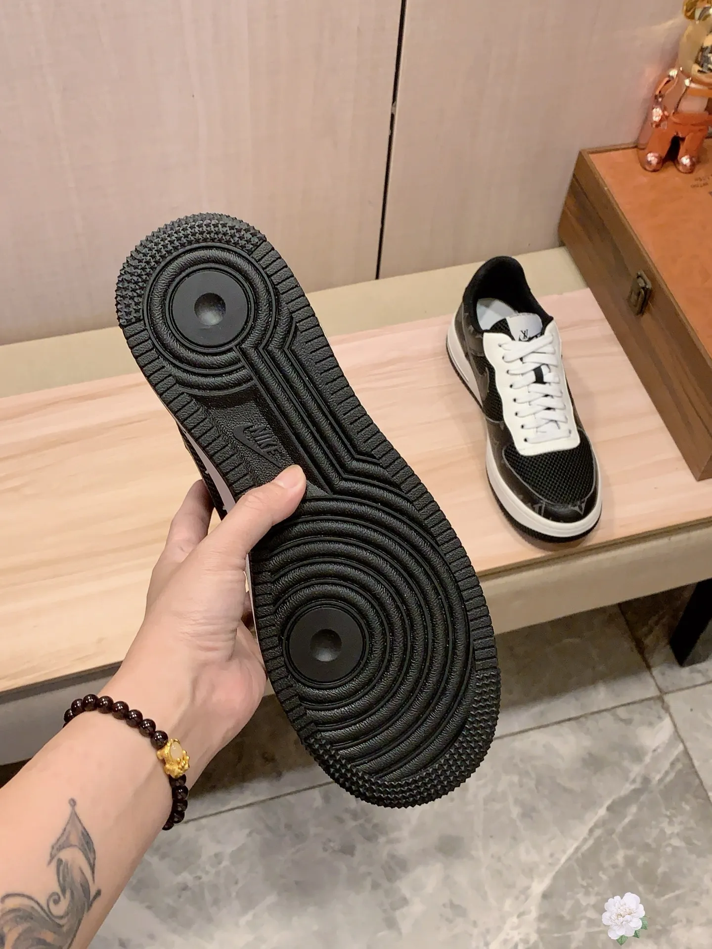 Men's Men's Shoes 💰442💰💰🎩🎩[Lightning][Lightning] "Lv*" Latest•hot style casual shoes, top brand [Seduce] luxury~purchase, top~quality. [Strong] The upper is made of imported breathable cowhide material ➕ breathable sheepskin feet (•) with fine workmanship. Original stylish and stylish soft rubber wear-resistant and non-slip outsole, light and comfortable on the feet, the real thing looks better when photographed, 305: code: 38-44, 3️⃣ colors selected